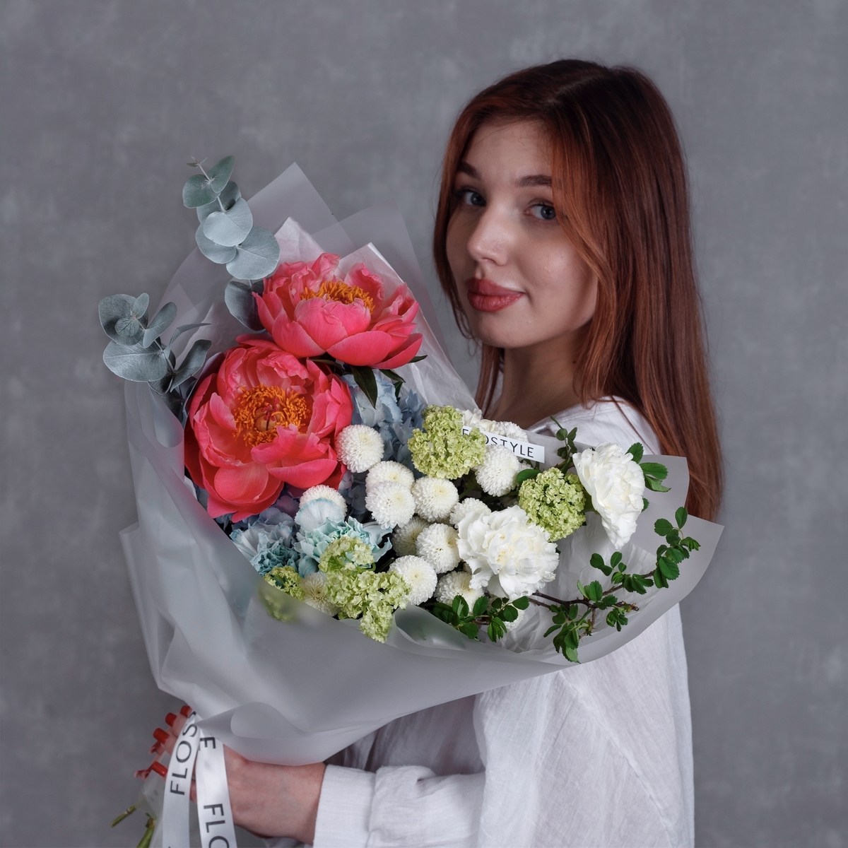 sbornyj buket s pionami i gortenziej  18